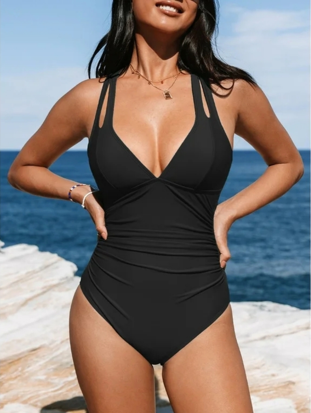 *NWT* Cupshe Women's Medium Black One Piece Ruched Swimsuit